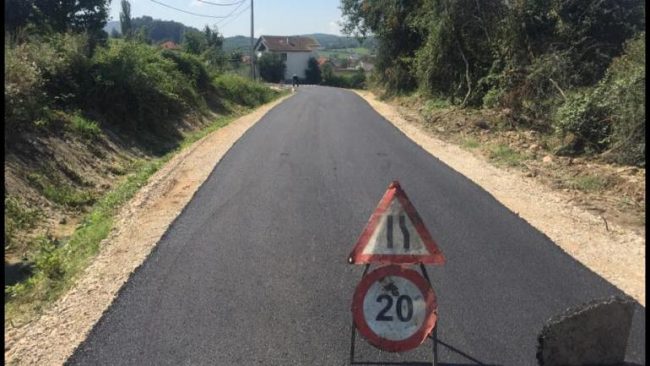 Kryetari Haliti percolli nga afër punimet që po realizohen në Komunë