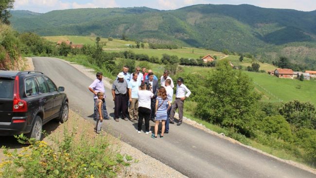 Haziri vlerëson se asfaltimi i rrugëve në Grykën e Karadakut ka kthyer shpresat për banorët atje
