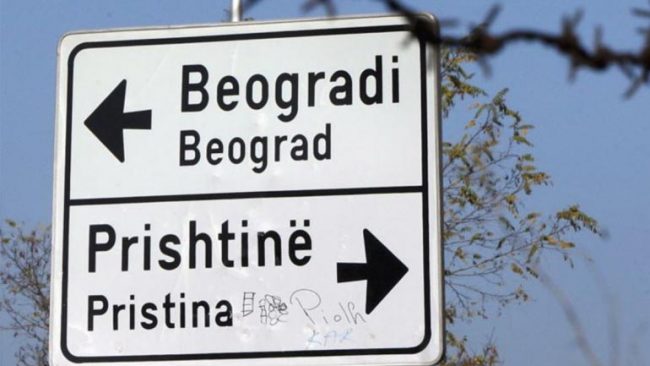 Le Monde: Evropianët të shqetësuar rreth diskutimeve për ndërrim kufijsh