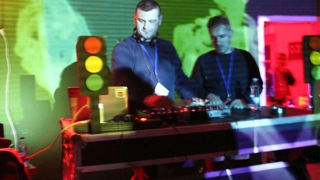 Në Gjilan do të mbahet edicioni i dytë i festivalit muzikor “N’rrot Fest”