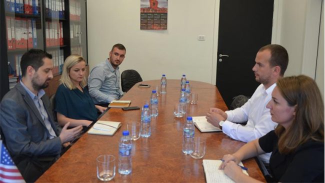 Kryetari i Kamenicës pret në takim përfaqësuesit e KDI-së