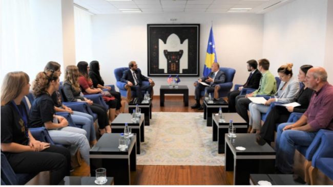 Kryeministri i Kosovës priti në takim përfaqësuesit e organizatës Kosovo Hope