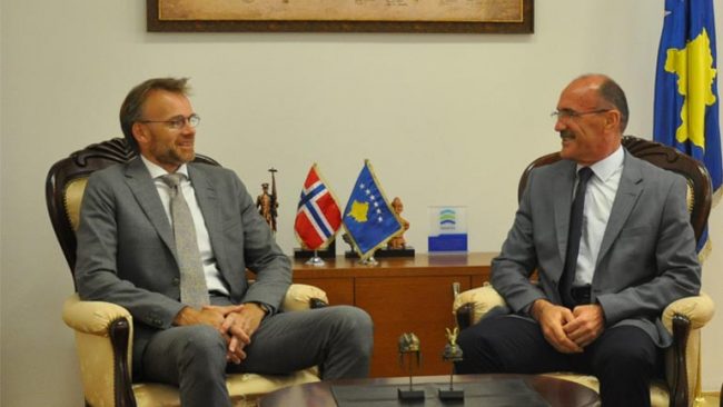 Ministri i MPB-së priti në takim ambasadorin e Norvegjisë