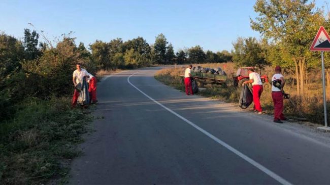 Përlepnica e angazhuar për një ambient të pastër