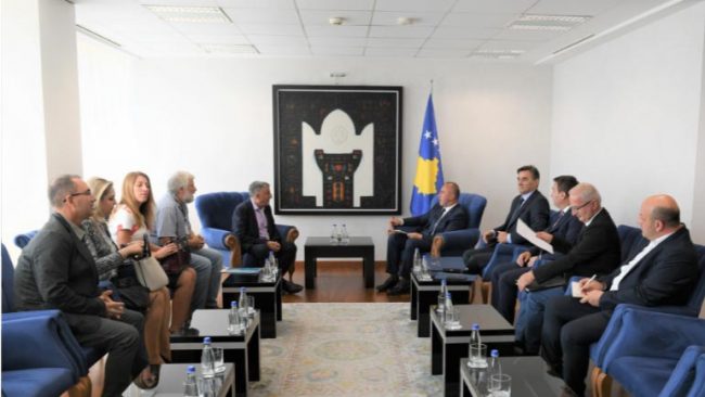 Kryeministri-përfaqësuesve të SBASHK-ut: Arsimi do të jetë gjithmonë prioritet i Qeverisë