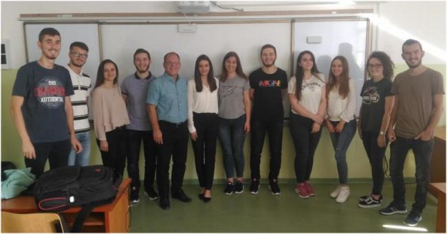 Studentë dhe profesorë të UKZ-së përfitues të programit për zhvillimin e shkathtësive ndërmarrëse nga projekti REBUS