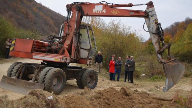 Nisin punimet në rrugën e Dazhnicës