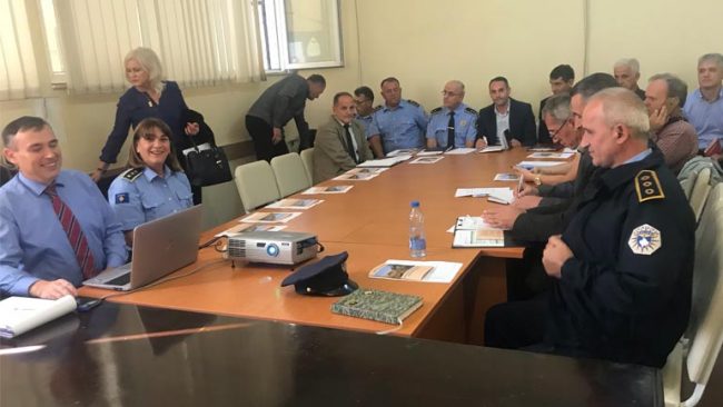 Takim informues dhe sensibilizues mbi “Parandalimin e aktiviteteve të jashtë ligjshme minerare”