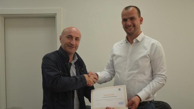 Kastrati pret në takim përfaqësuesit e Rotary Club Prishtina Interational