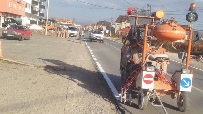 Komuna e Vitisë dhe MI do të bëjnë shënimin e sinjalistikës së rrugëve regjionale