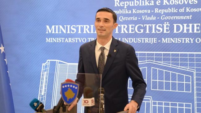 Ministri Shala apel bizneseve: Mos i rritni çmimet, të bëhemi bashkë për forcimin e Kosovës