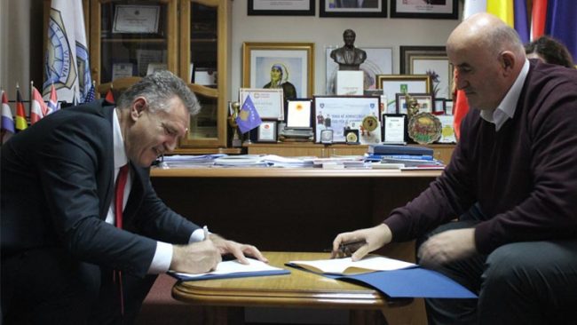 Nënshkruhet marrëveshja e bashkëpunimit për implementimin e Programit Nacional për Rininë