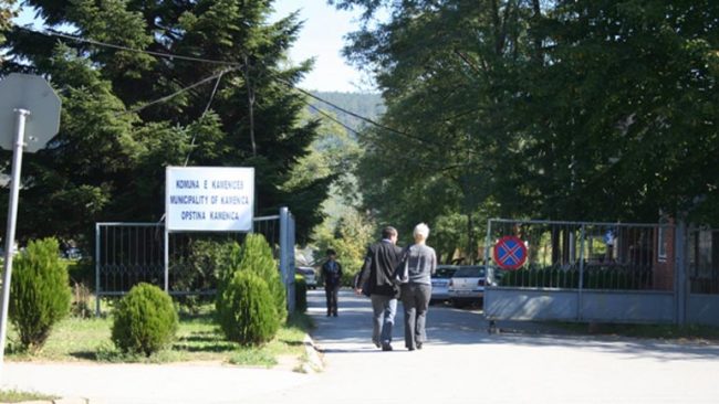 Fillon inspektimi i të gjitha subjekteve afariste dhe ndërmarrjeve të tjera shërbyese
