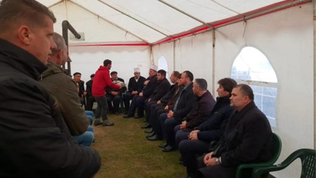 Kryetari i Bashkësisë Islame për ngushëllime në familjen Shala