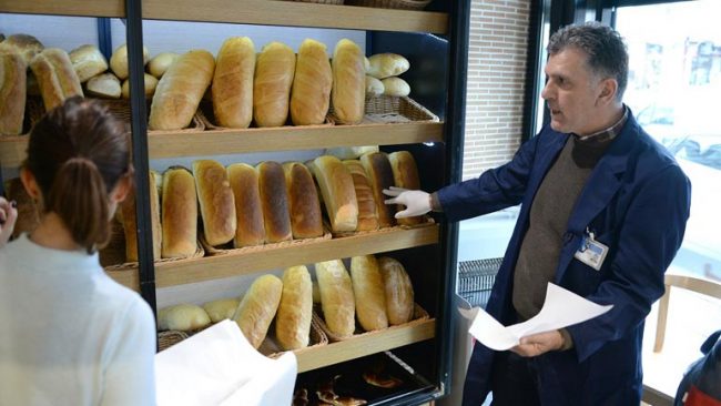 Ministria e Tregtisë dhe Industrisë në terren, mbikëqyrë peshën e bukës nëpër furra