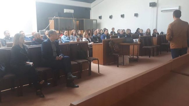 Viti: Trajnohet stafi shëndetësor i QKMF-së