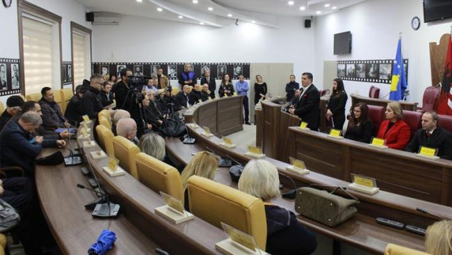 Haziri: Faleminderit themeluesve të Radio Gjilanit që na lanë këtë vlerë