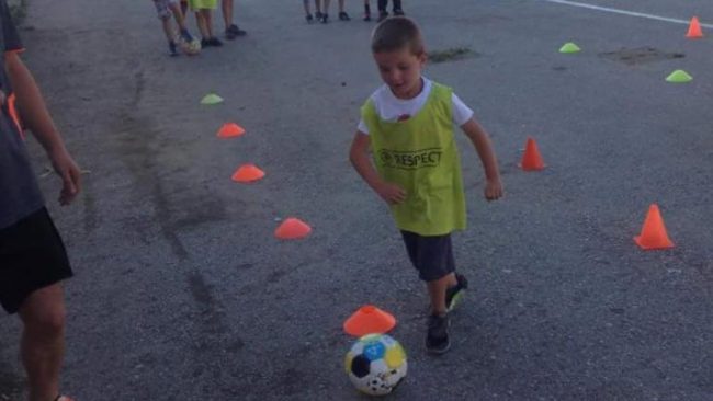 Vogëlushi Lion Ajvazi, tërheq vëmendjen e shkollave turke të futbollit