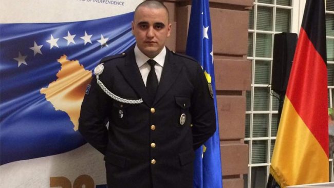Diplomon në ditën kur Kosova bëhet me ushtri, të cilësi i shtohet edhe një oficer