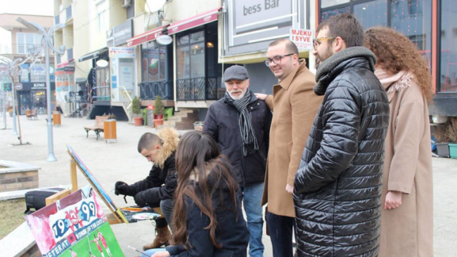 Në Gjilan hapet eskpozita “12 Muajt e Vitit 2018”