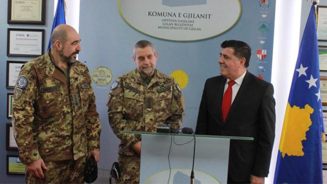 Haziri falënderon KFOR-in për ruajtjen e sigurisë për të gjithë qytetarët