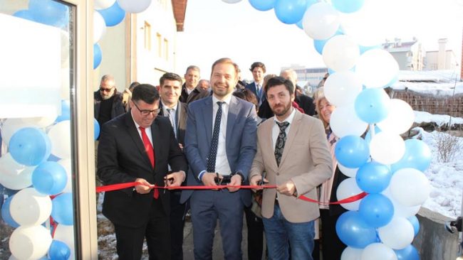 Në Gjilan hapet qendra e artizanateve dhe trajnimeve Open Door