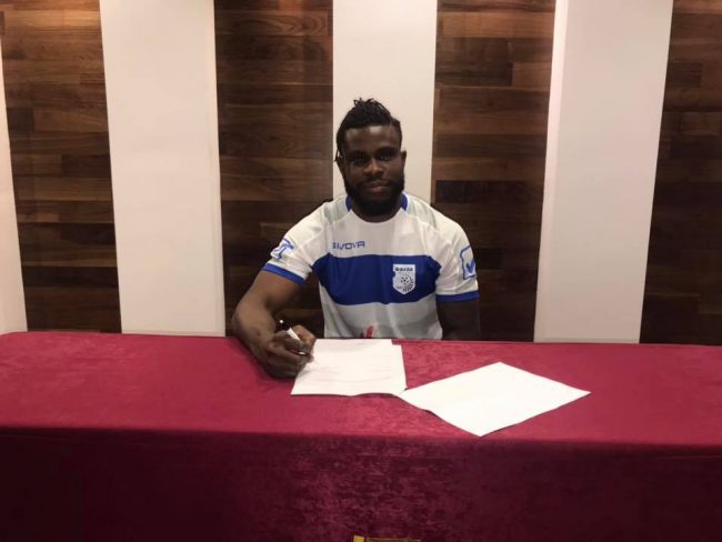 Drita forcohet mirë, sjell futbollistin nigerian