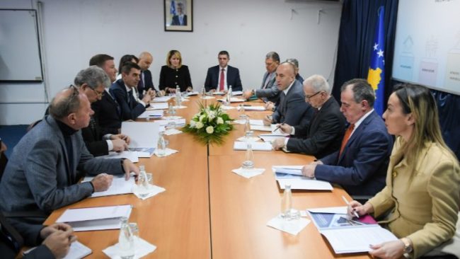 Haradinaj: AKP-ja institucion i rëndësishëm në zhvillimin ekonomik të vendit