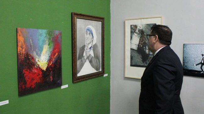 Muhamed Aliu fitues i Çmimit Blerës të Galerisë në “Peneli i Flakës 2019”