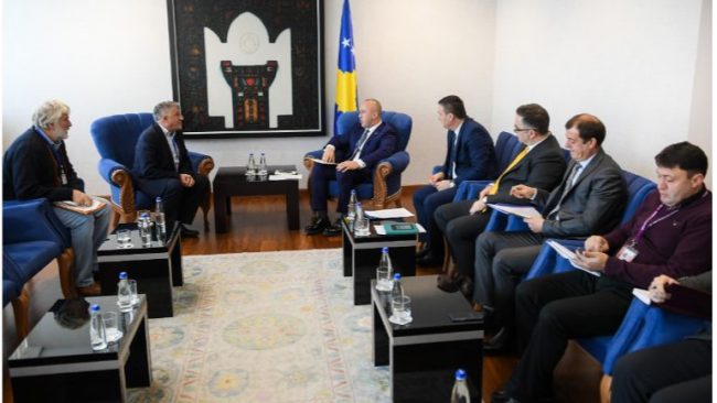 Kryeministri Haradinaj priti në takim përfaqësuesit e SBASHK-ut