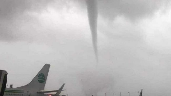 Tornado në Aeroportin Ndërkombëtar të Turqisë