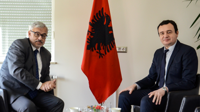 Temë diskutimi edhe dialogu me Serbinë