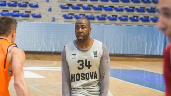 Basketbollisti amerikan pjesë e Përfaqësuese së Kosovës në basketboll