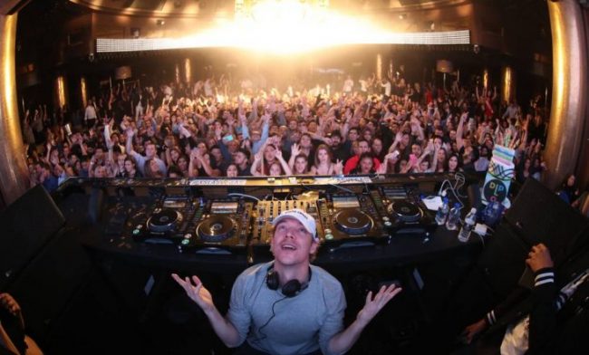 Dj i famshëm amerikan: Vajzat e Kosovës po e pushtojnë botën