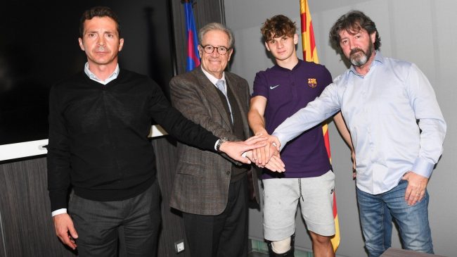 Zyrtare: Talenti kosovar deri në 2021 te Barcelona