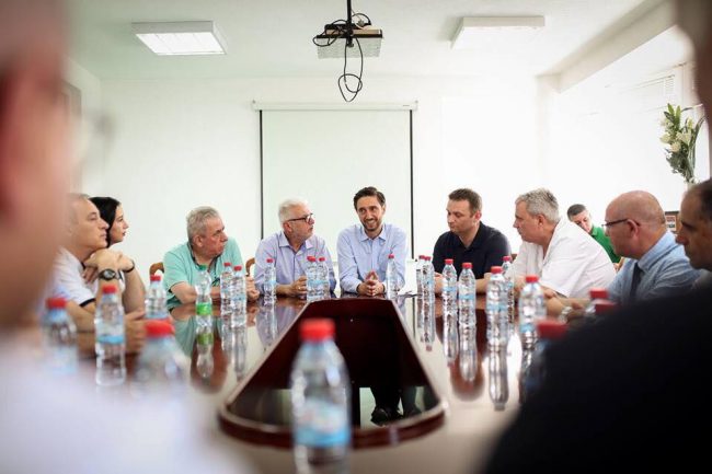 Ministri Ismaili: Do të studiohet kujdesi primar shëndetësor nëpër komuna
