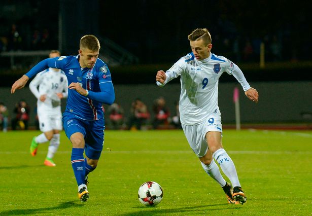 Trajneri i Swansea City me fjalë të mëdha për futbollistin kosovar
