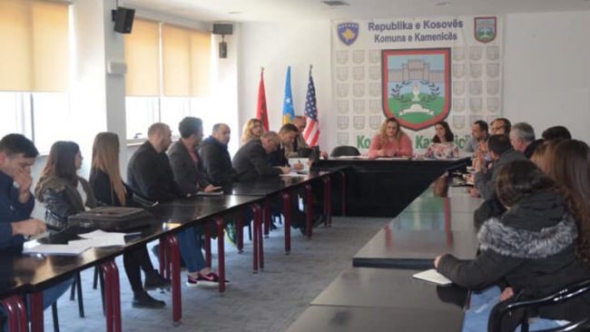 NJKDNJ mbanë takim në lidhje me organizimet e ekskurzioneve të nxënësve të arsimit të mesëm të lartë