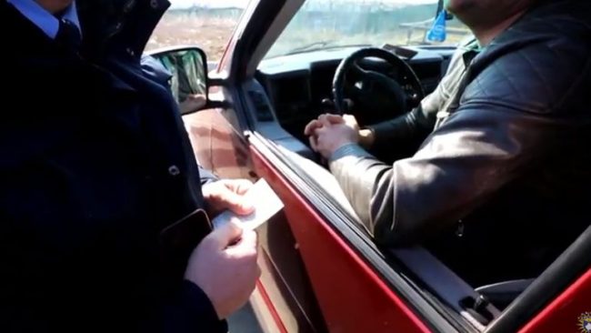 Policia e Kosovës vazhdon implementimin e planit operativ për kontrollin e  transportit rrugor në vend