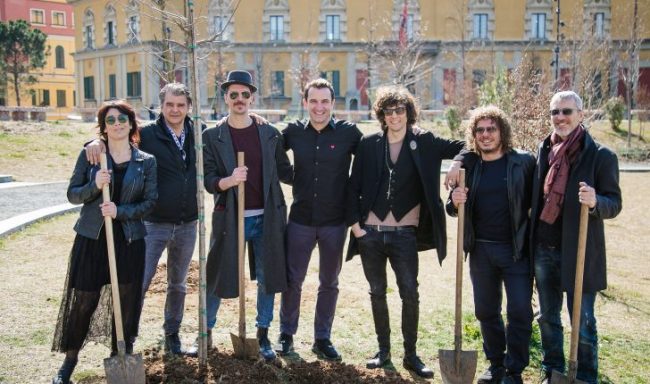 Përfaqësoi Italinë në Eurovision, kthehet në Shqipëri për koncert