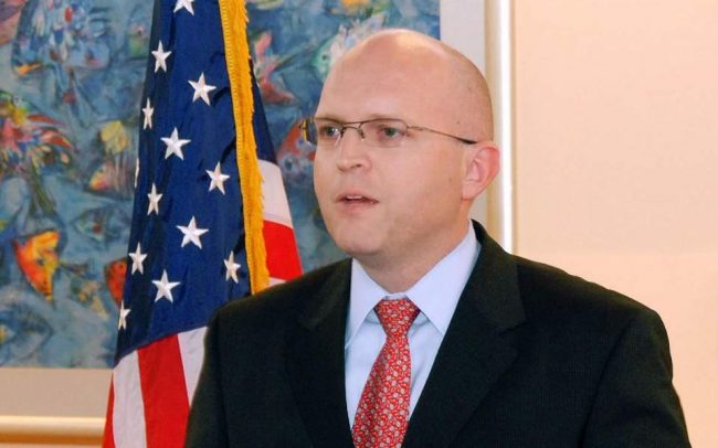Sekretari i ardhshëm amerikan Philip Reeker viziton Shkupin