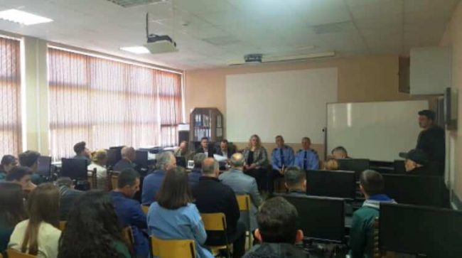 NJKDNJ mbanë takimin e radhës, në lidhje me organizimin e ekskursioneve të nxënësve