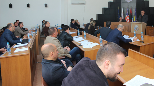 U mbajt seanca e tretë e rregullt e Kuvendit Komunal të Vitisë