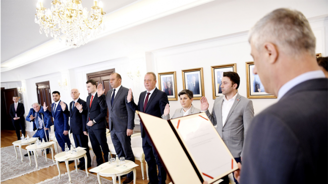 Betohen tetë anëtarë të rinj të Komisionit Qendror të Zgjedhjeve