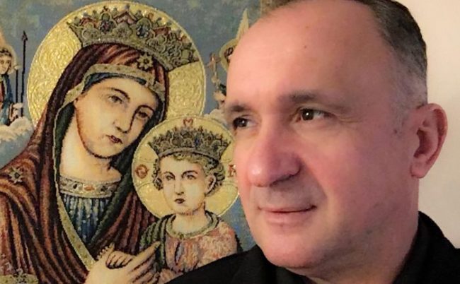 Me frymën tënde buzëve të mia – Cikël poezish