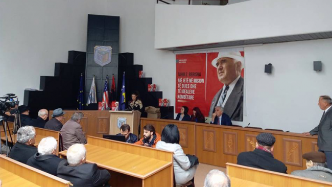 Në Viti u promovua vepra monografike ”Tahir Berisha, një jetë në mision të dijes dhe të idealeve kombëtare”