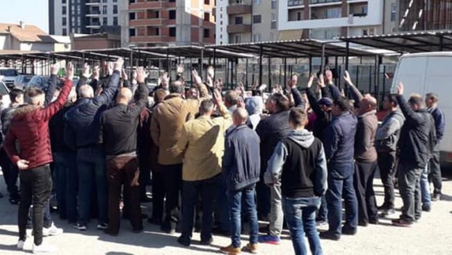 Sot protestojnë tregtarët