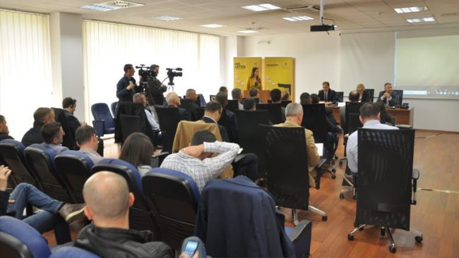 Në MPB u mbajt ceremonia e dhënies së pëlqimeve për armë