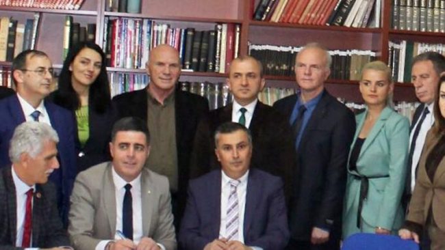 Binjakëzohen shtatë shkolla të Gjilanit me shtatë shkolla të Bursës së Turqisë