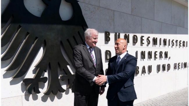 Kryeministri Haradinaj u takua me Ministrin e Punëve të Brendshme të Gjermanisë, Horst Seehofer